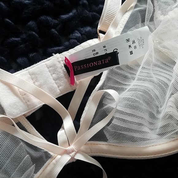 Bra - Picture 5 of 6